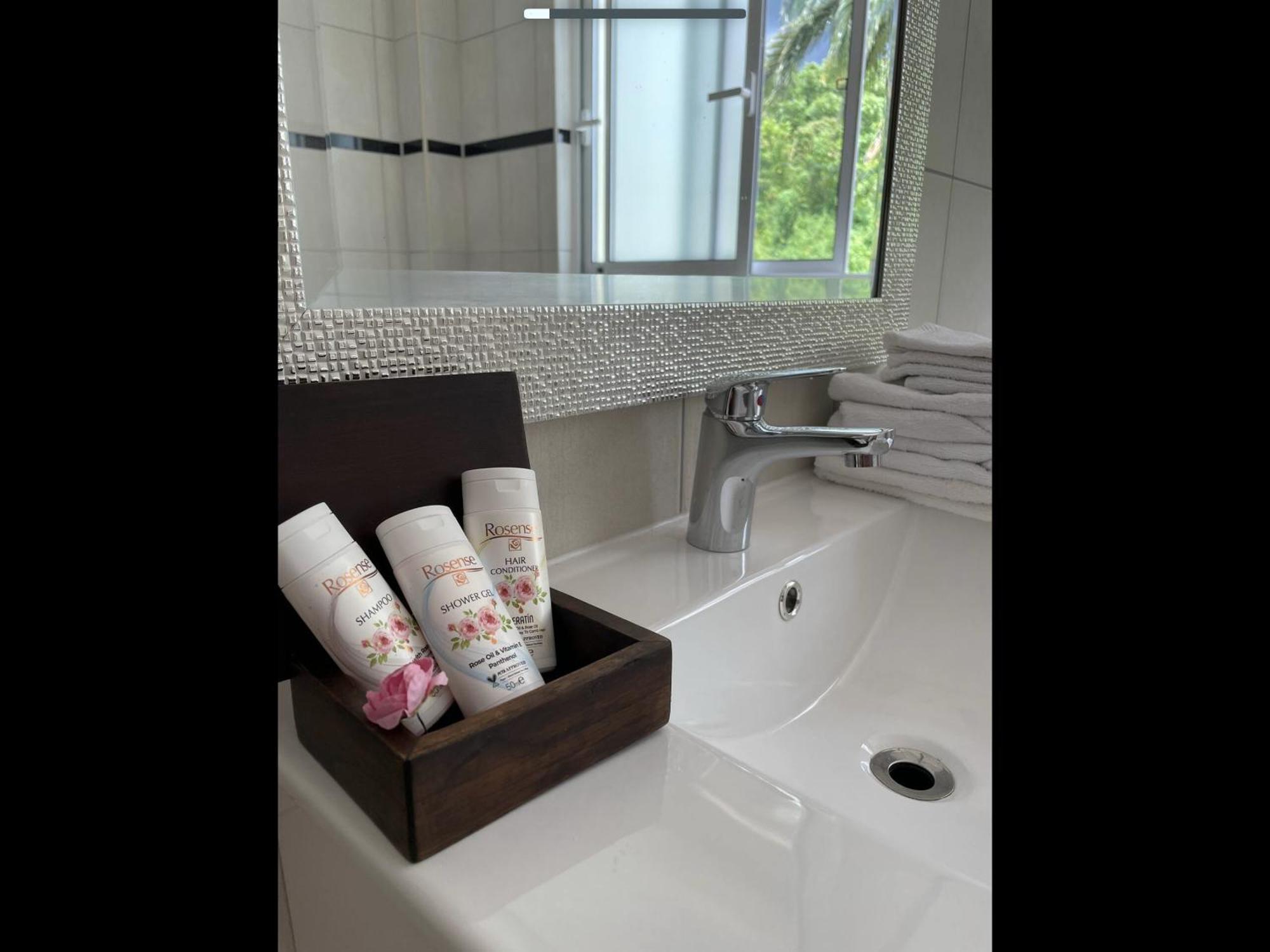 Spring Garden Mobay Resort Teluk Montego Bagian luar foto